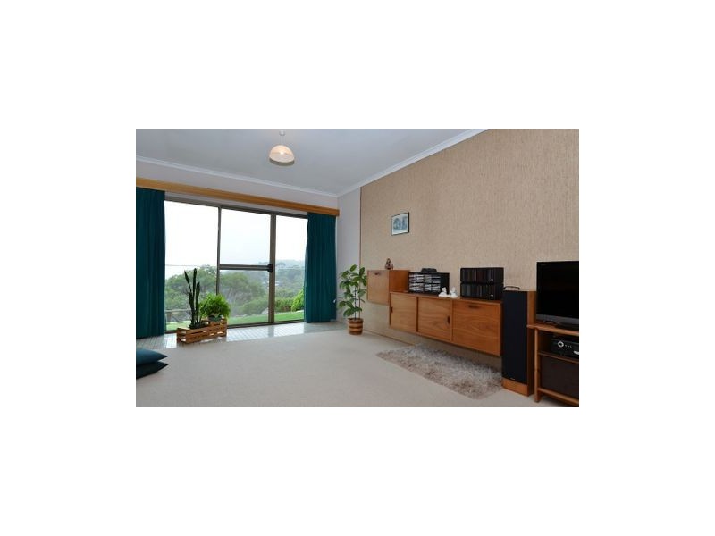 27 Treetop Terrace, Belair SA 5052