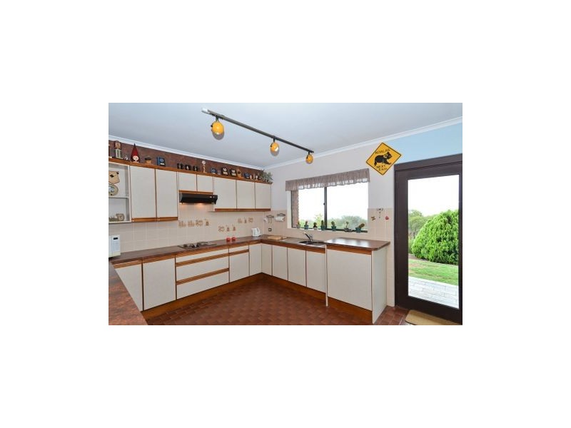 27 Treetop Terrace, Belair SA 5052