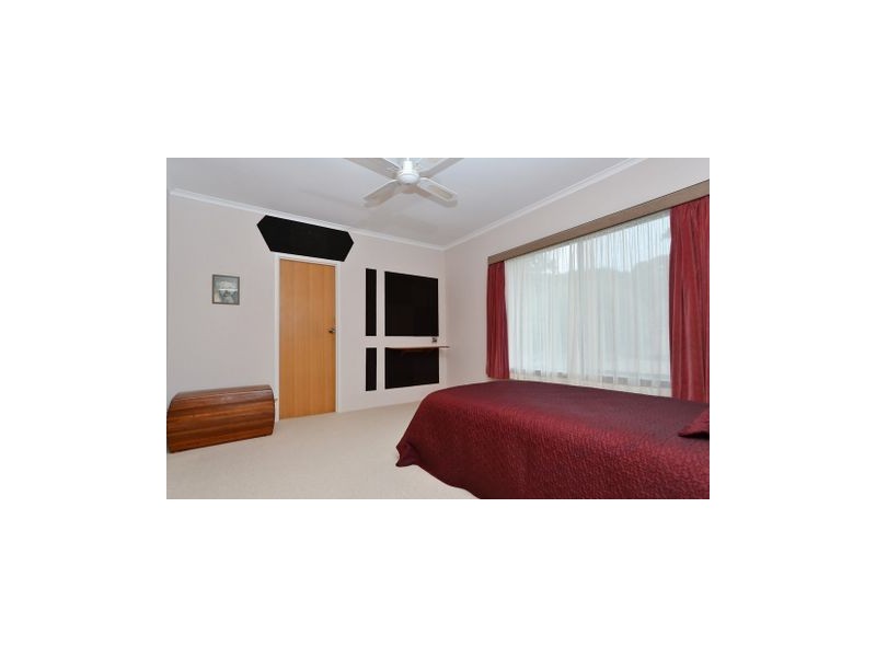 27 Treetop Terrace, Belair SA 5052