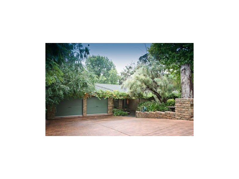 9 St Albans Drive, Burnside SA 5066