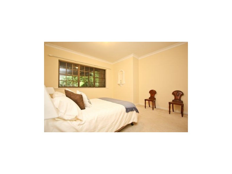 9 St Albans Drive, Burnside SA 5066