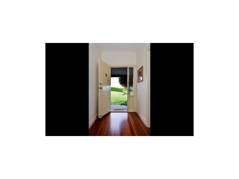 19 Woodland Way, Teringie SA 5072