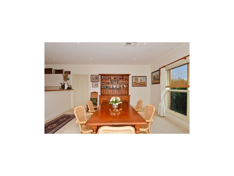 19 Woodland Way, Teringie SA 5072