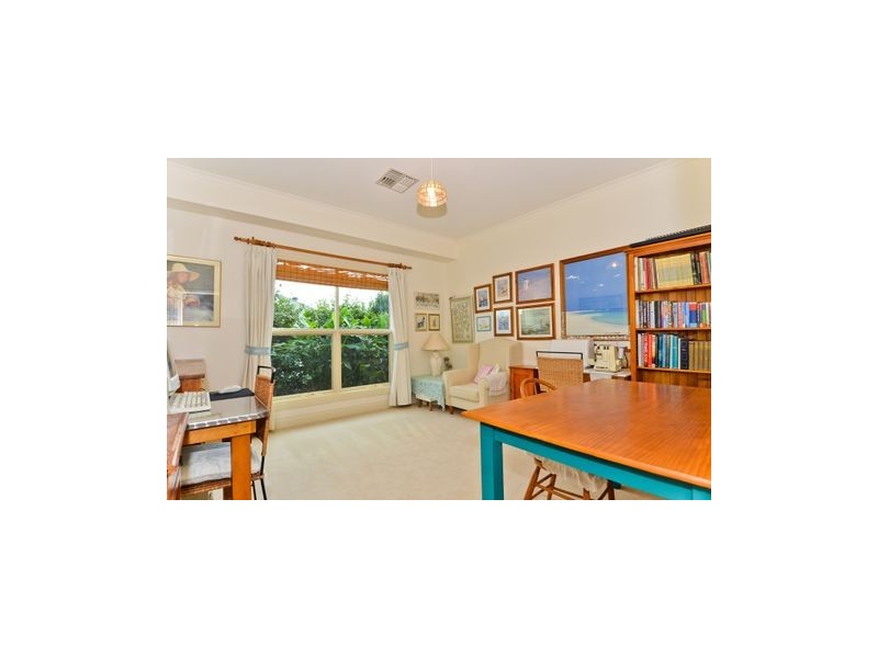 19 Woodland Way, Teringie SA 5072