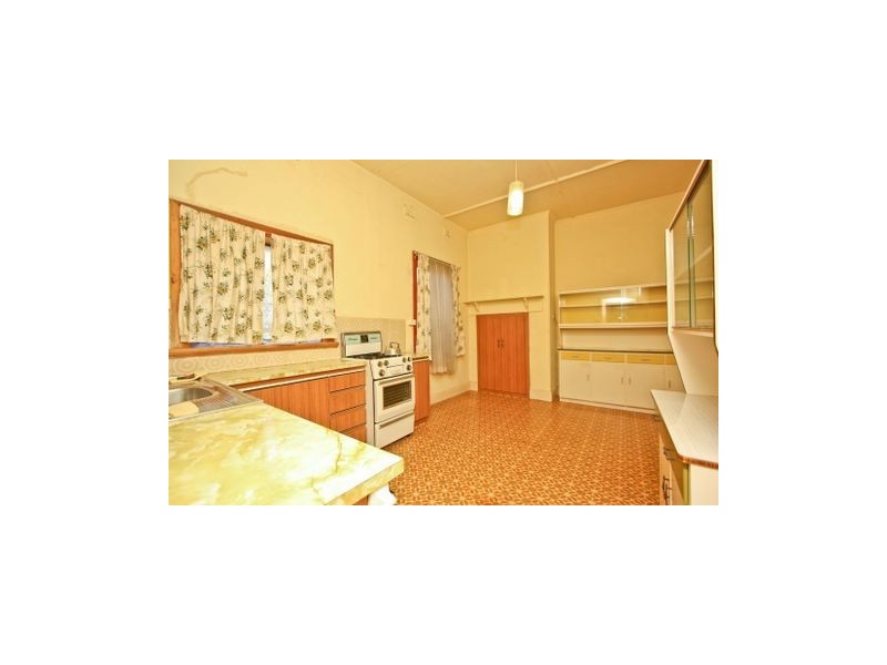 169 Churchill Road, Prospect SA 5082