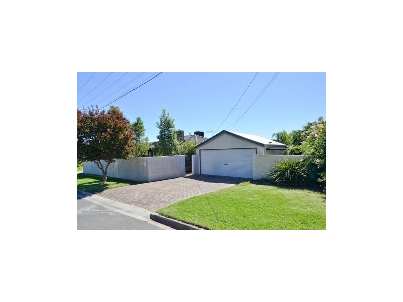 1 Fry Terrace, Newton SA 5074