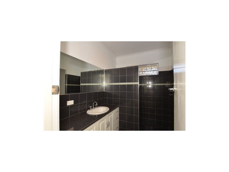 1 Fry Terrace, Newton SA 5074