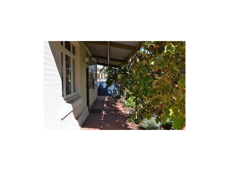 9 Marian Place, Prospect SA 5082