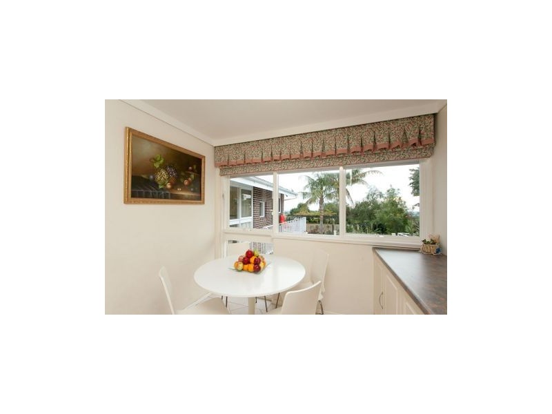 25 Crompton Drive, Wattle Park SA 5066