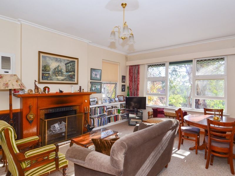 2 Myrtlebank Terrace, Stonyfell SA 5066
