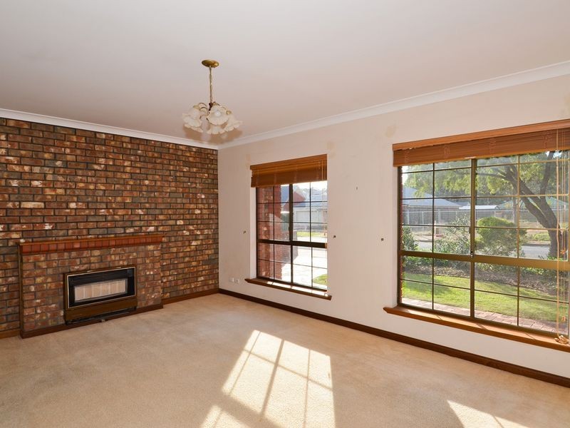 54 Brookside Avenue, Tranmere SA 5073