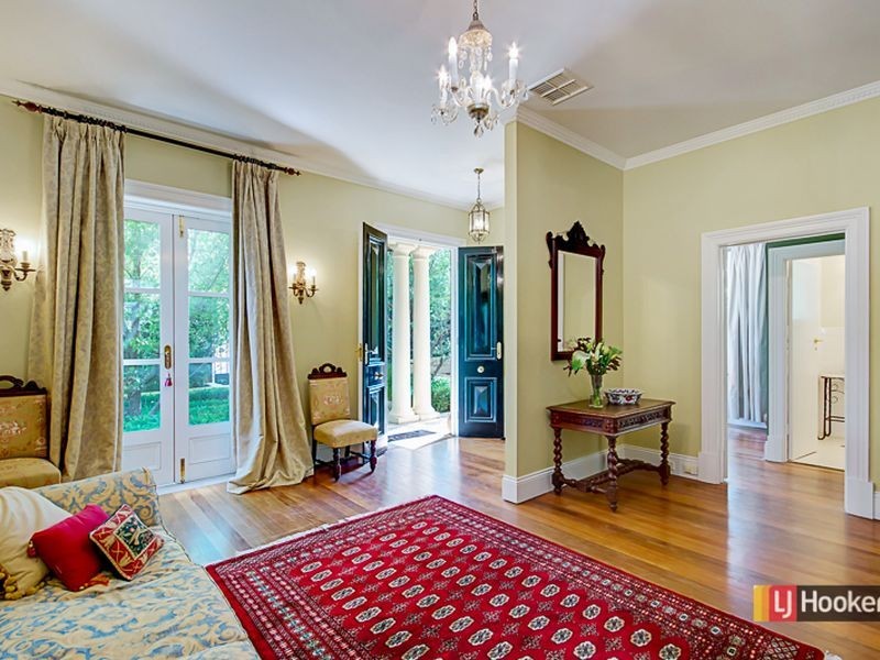 6 Fernbank Terrace, Stonyfell SA 5066