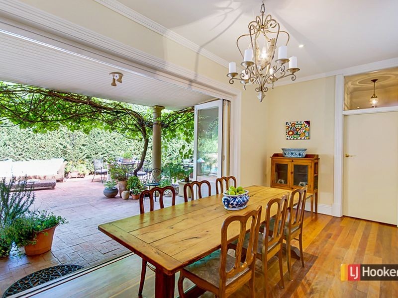 6 Fernbank Terrace, Stonyfell SA 5066