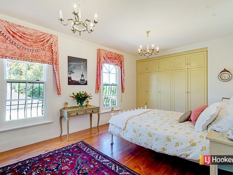6 Fernbank Terrace, Stonyfell SA 5066