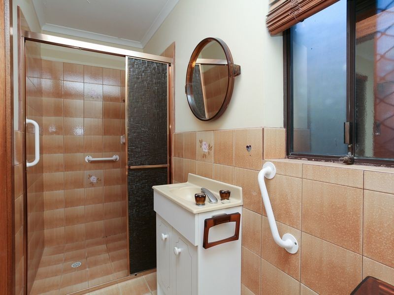 17 Selangor Avenue, Fairview Park SA 5126