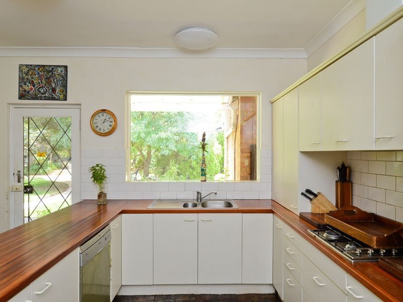 6 Myrtlebank Terrace, Stonyfell SA 5066