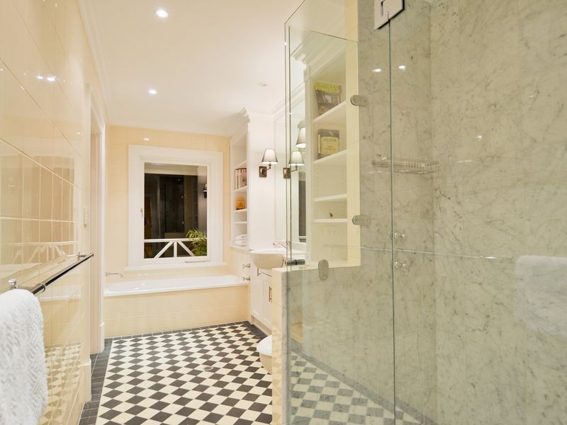 18 Philip Avenue, Leabrook SA 5068