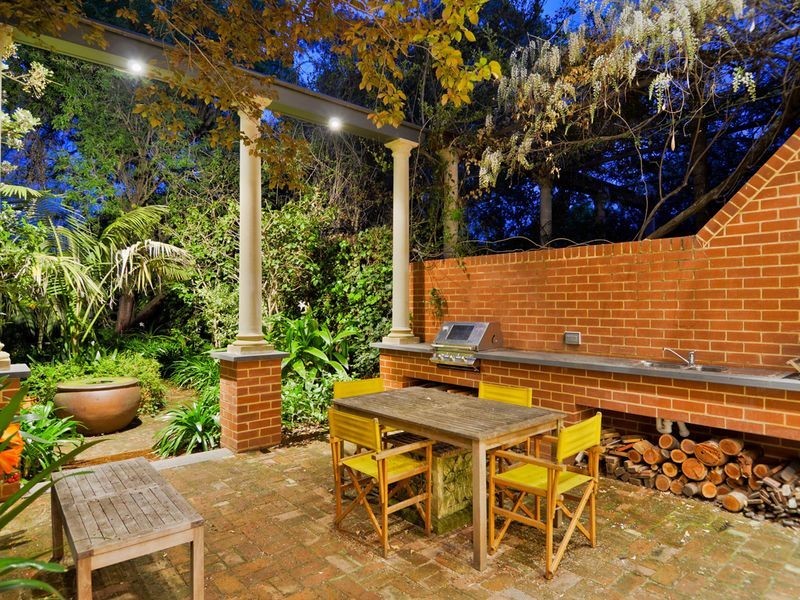 18 Philip Avenue, Leabrook SA 5068