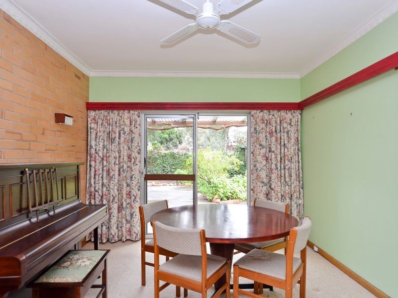 14 Hamish Grove, Rostrevor SA 5073