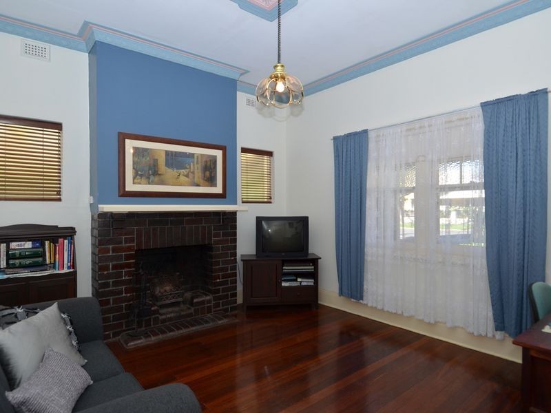 15 McKenna Street, Kensington Park SA 5068