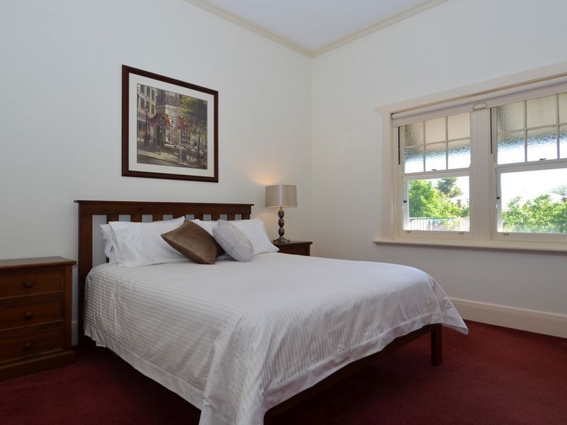 15 McKenna Street, Kensington Park SA 5068