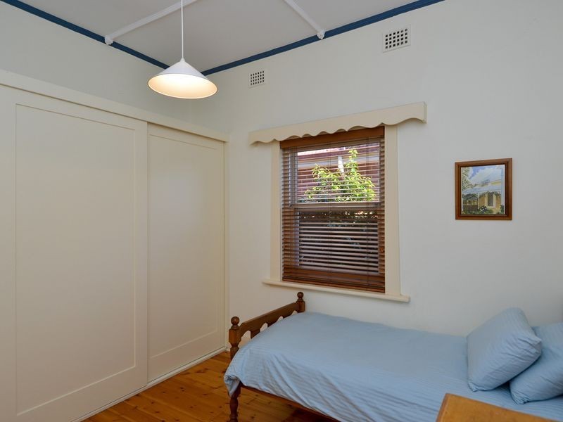 15 McKenna Street, Kensington Park SA 5068