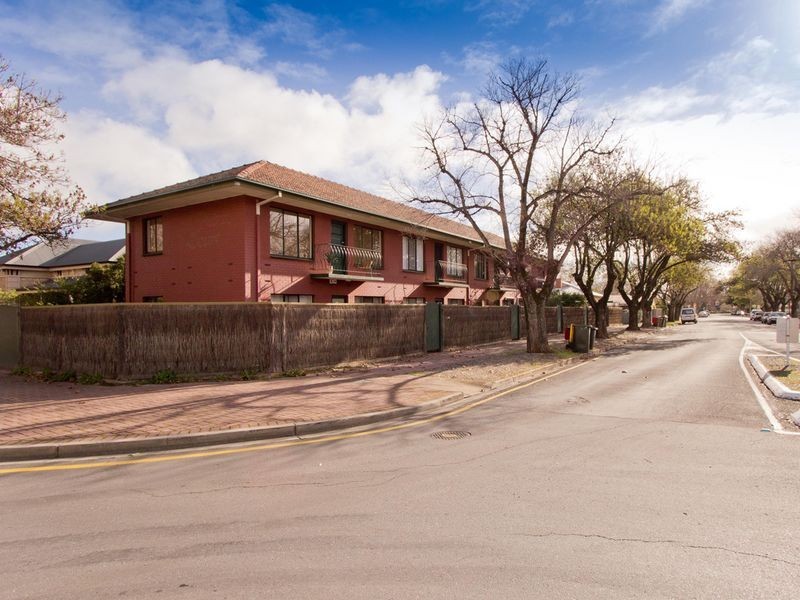 8/74 First Avenue, St Peters SA 5069