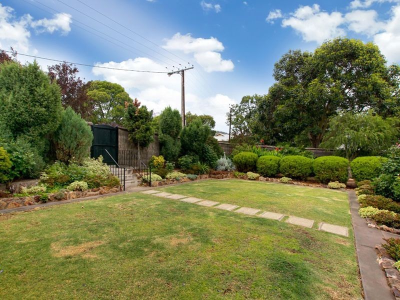 25 Hamilton Street, Erindale SA 5066