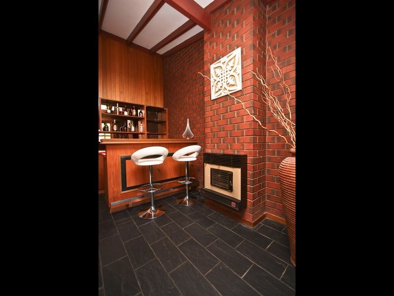8 Conway Court, Rostrevor SA 5073
