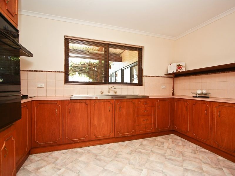 8 Conway Court, Rostrevor SA 5073