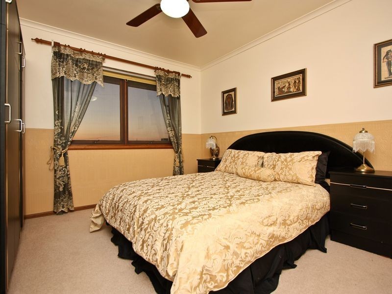 8 Conway Court, Rostrevor SA 5073