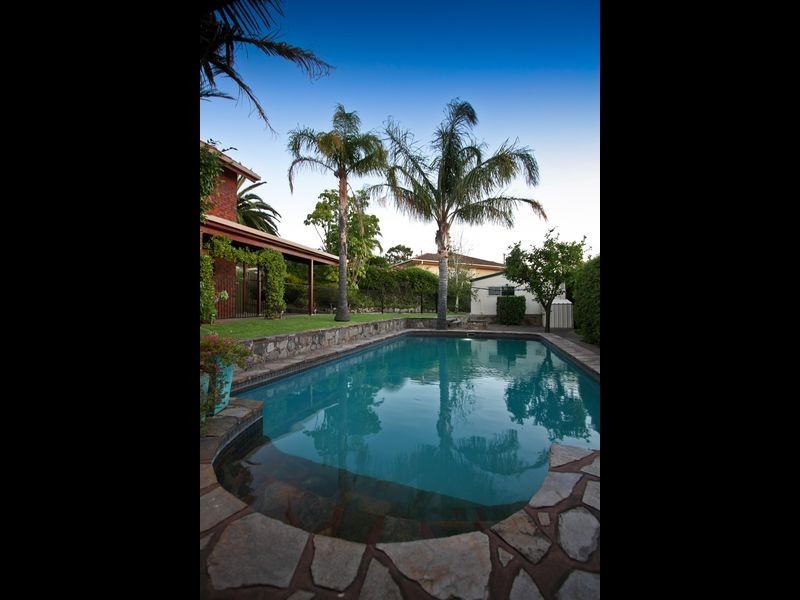 8 Conway Court, Rostrevor SA 5073