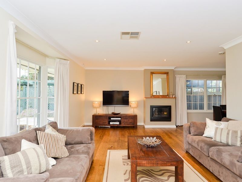 26 Fraser Street, Lower Mitcham SA 5062