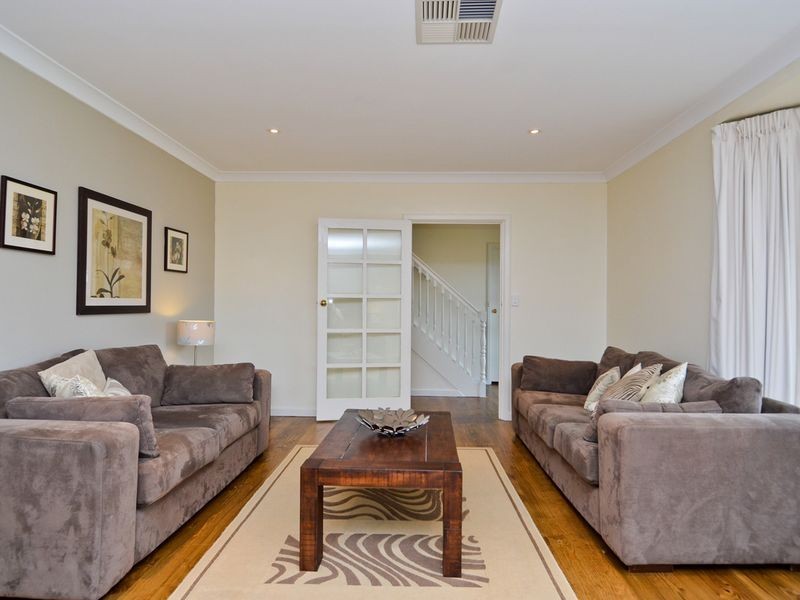 26 Fraser Street, Lower Mitcham SA 5062