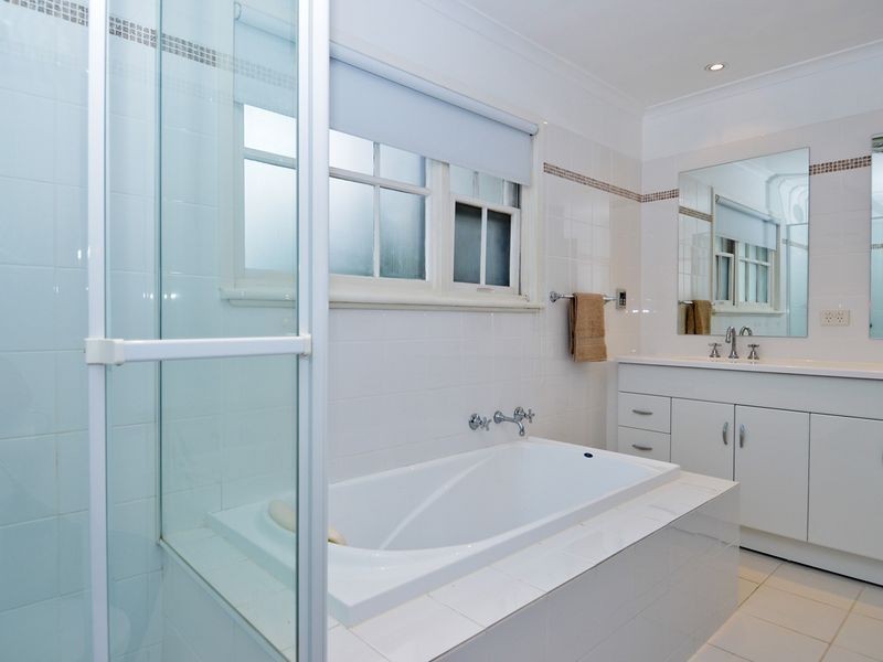 26 Fraser Street, Lower Mitcham SA 5062