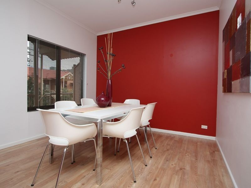 9/11 Winifred Street, Adelaide SA 5000