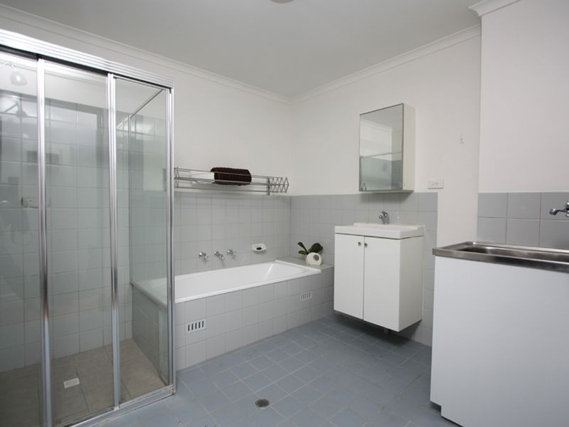 9/11 Winifred Street, Adelaide SA 5000