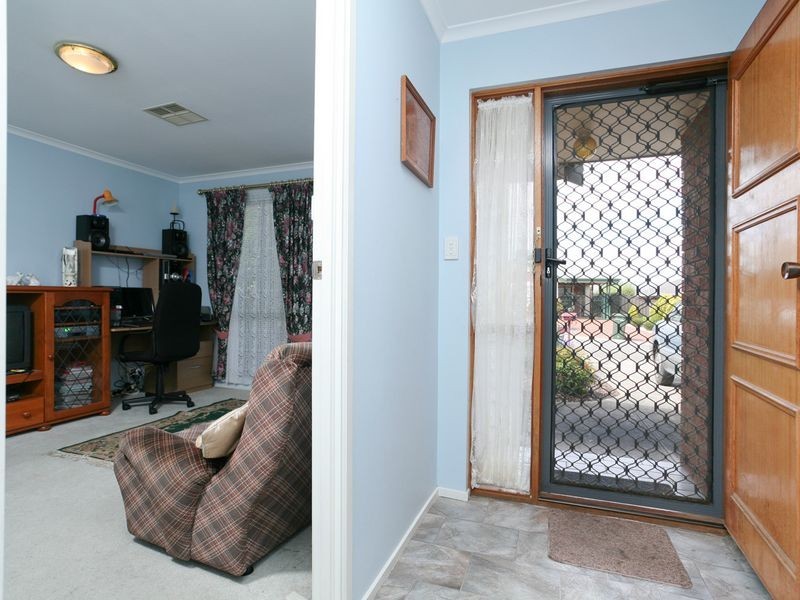 6 Dempster Court, Greenwith SA 5125