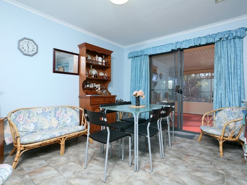 6 Dempster Court, Greenwith SA 5125