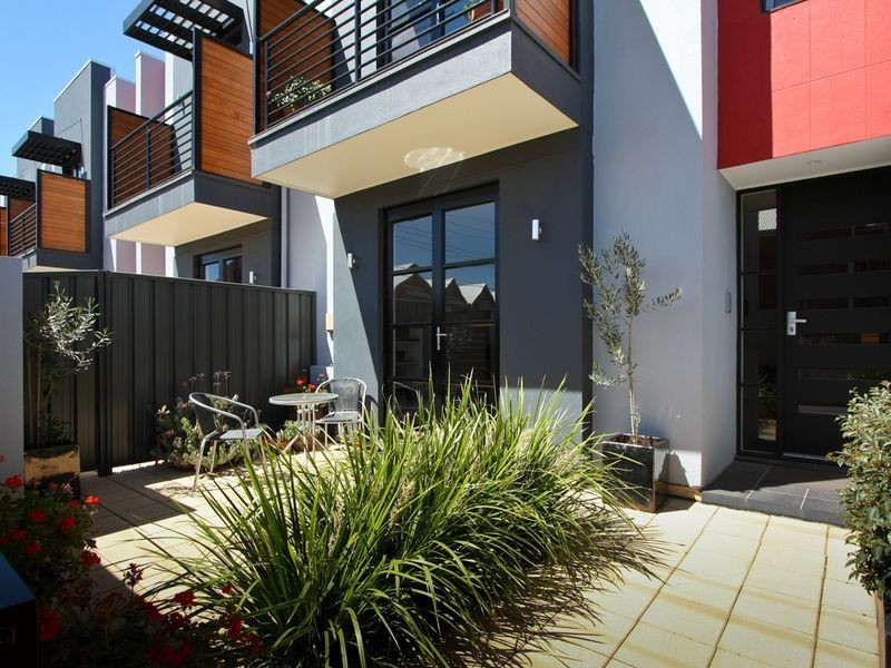 35 Third Street, Brompton SA 5007