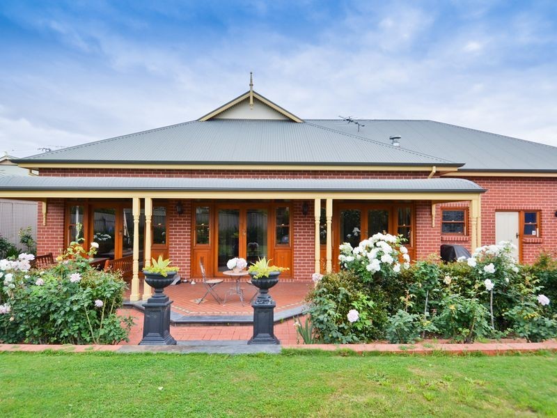 14 Lomond Avenue, Kensington Park SA 5068