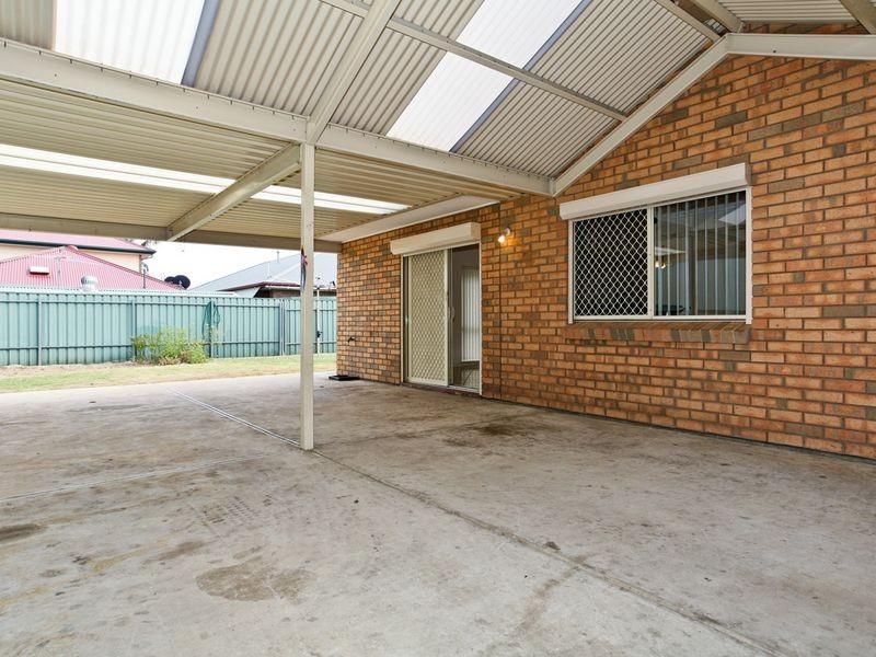33 Homestead Avenue, Walkley Heights SA 5098