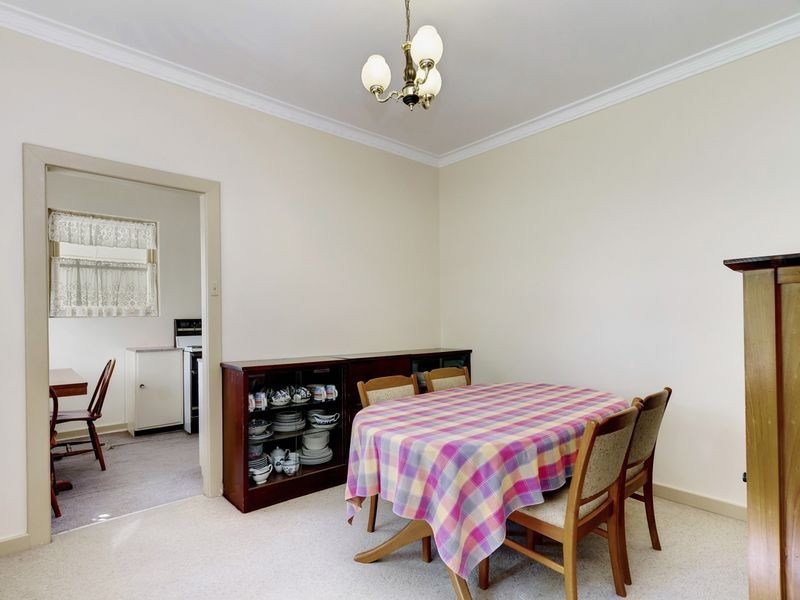 37 Wahroonga Avenue, Wattle Park SA 5066