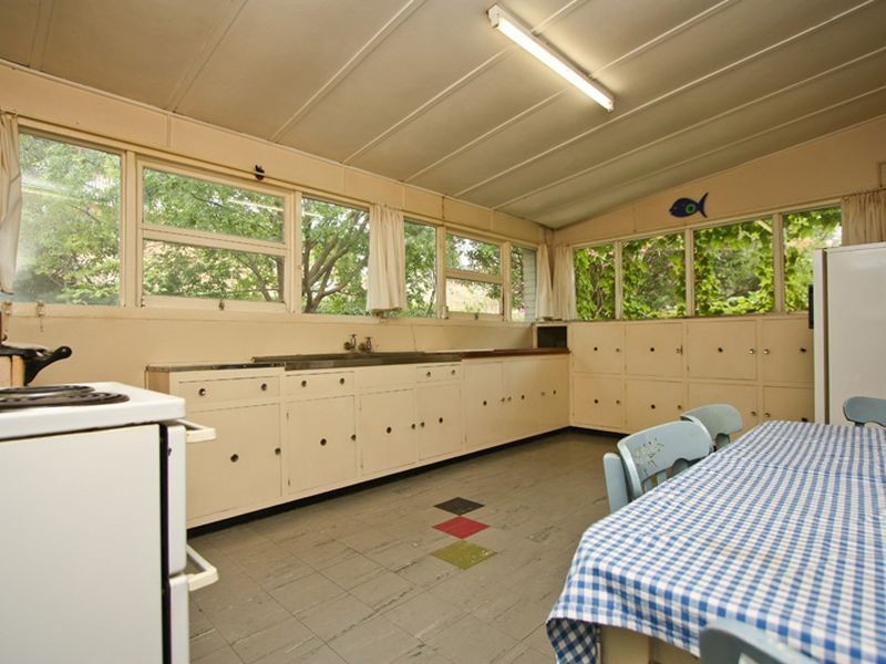 4 Finniss Vale Drive, Second Valley SA 5204