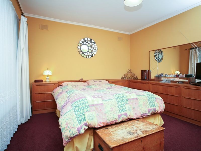 11 Aboyne Street, Banksia Park SA 5091