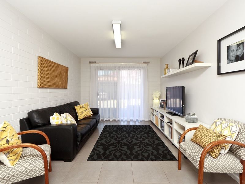 4/4 Loch Street, Stepney SA 5069