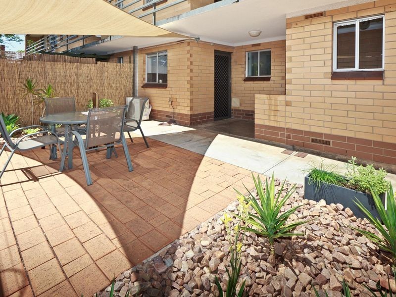 4/4 Loch Street, Stepney SA 5069
