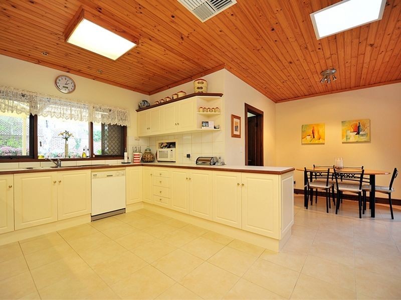 1 Eucalypt Court, Stonyfell SA 5066