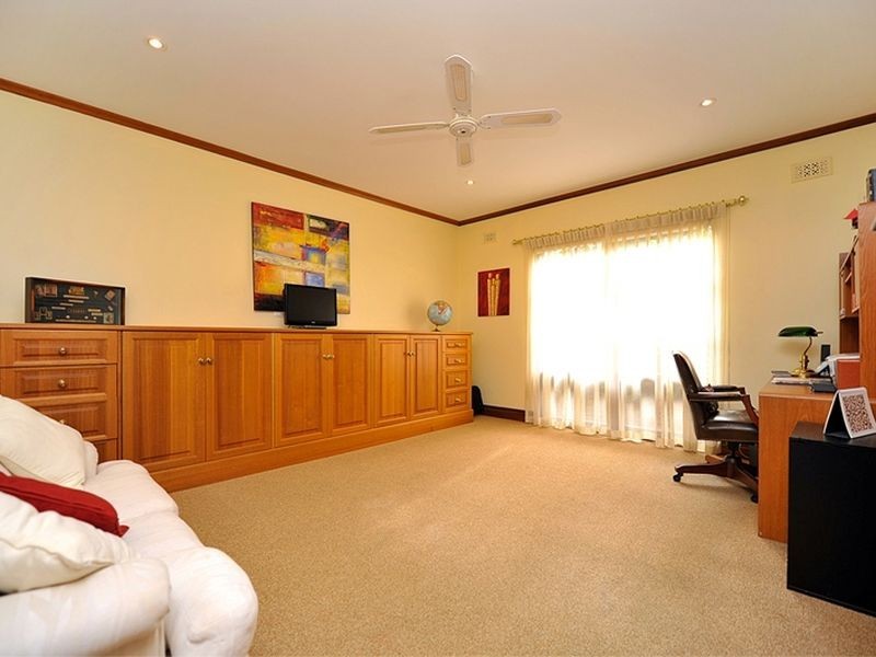 1 Eucalypt Court, Stonyfell SA 5066