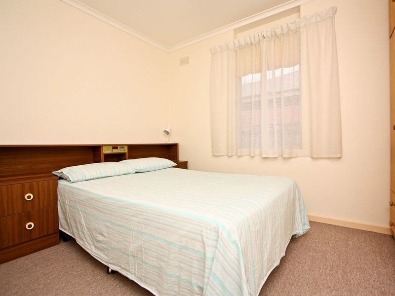 27 Sunnyview Crescent, Ridgehaven SA 5097